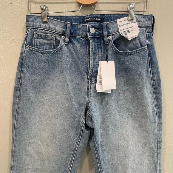 NWT Calvin Klein High-Rise Classic Straight Jeans - Size: 27 - Picture 3 of 11